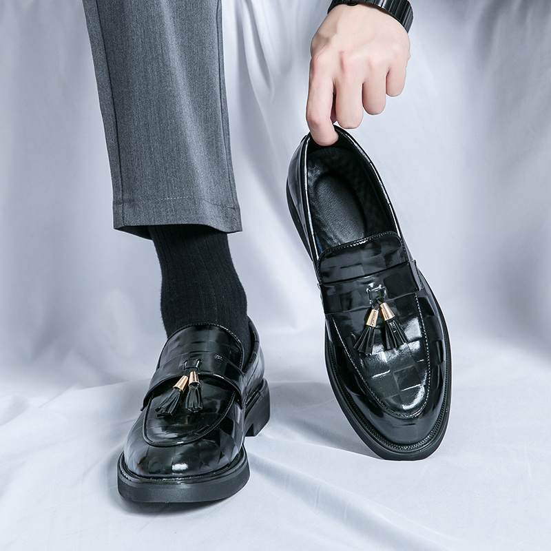 Mens Grooming Brand - Luxusmarke Mode-Dekoration Quasten-Fahrschuhe Herren Casual Loafer